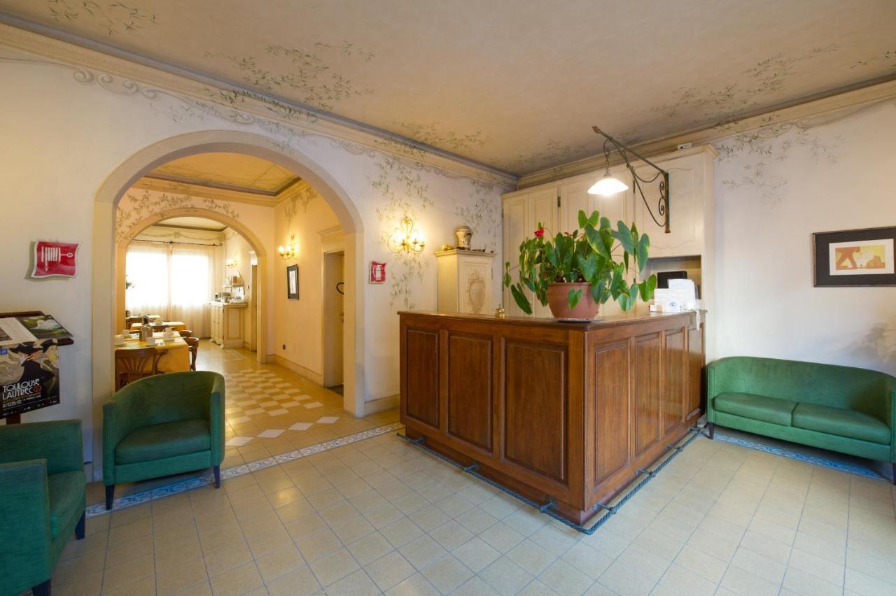 Hotel Moderno Pisa Bagian luar foto