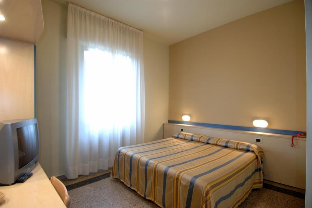 Hotel Moderno Pisa Ruang foto