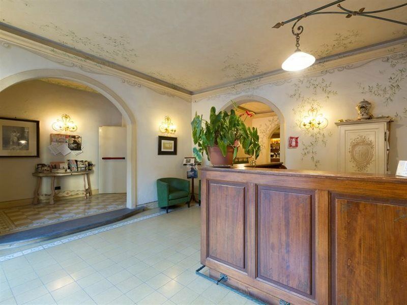 Hotel Moderno Pisa Bagian luar foto